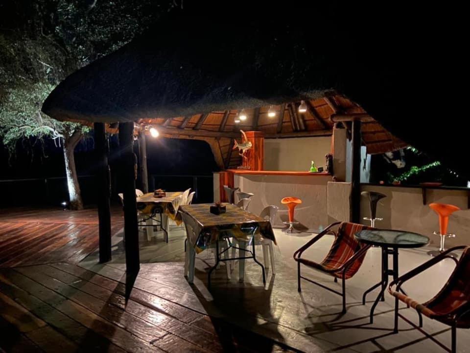 White Sands Lodge Divundu Экстерьер фото