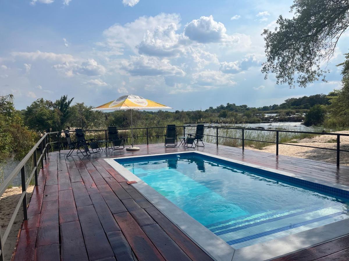 White Sands Lodge Divundu Экстерьер фото