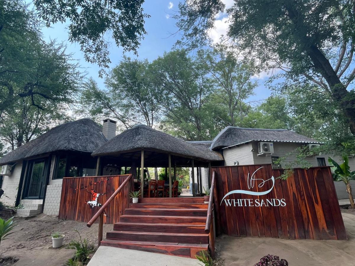 White Sands Lodge Divundu Экстерьер фото
