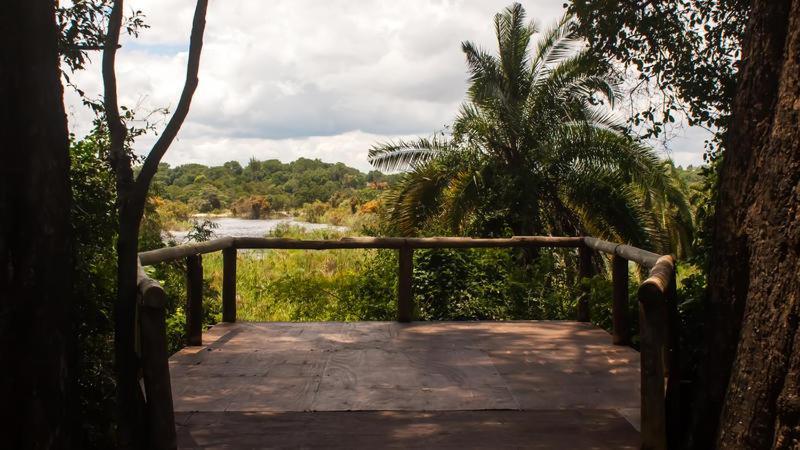 White Sands Lodge Divundu Номер фото